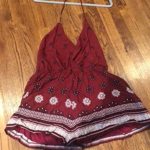 Medium NWT Tobi romper